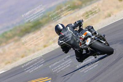 media/Oct-09-2022-SoCal Trackdays (Sun) [[95640aeeb6]]/Turn 14 Backside (1125am)/